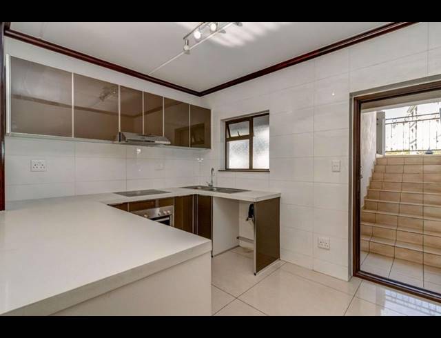 2 BEDROOM APARTMENT FOR SALE IN CRAIGAVON